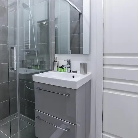 Home Suite Home Roses 2Br Apartment Paris